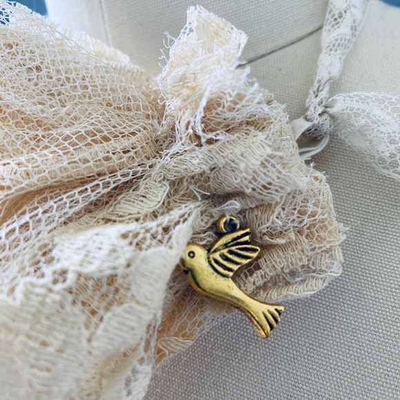 Bridal Mask - Picture 4 of 4